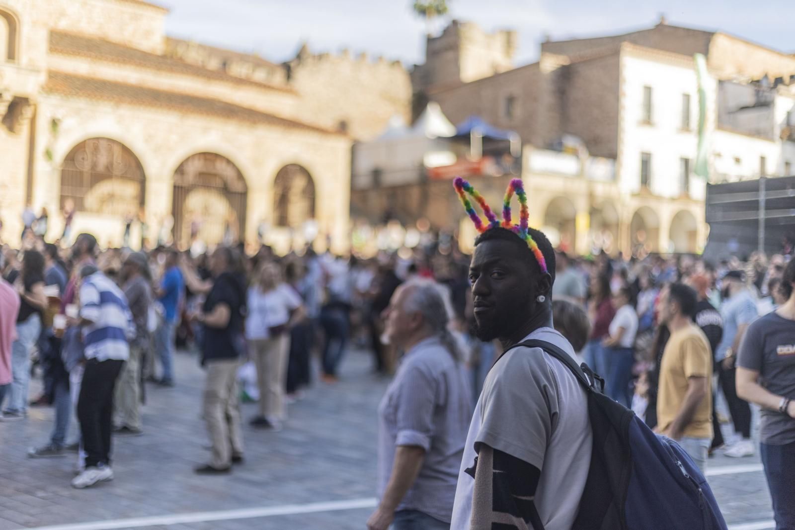 La primera jornada de Womad Cáceres 2024, en imágenes