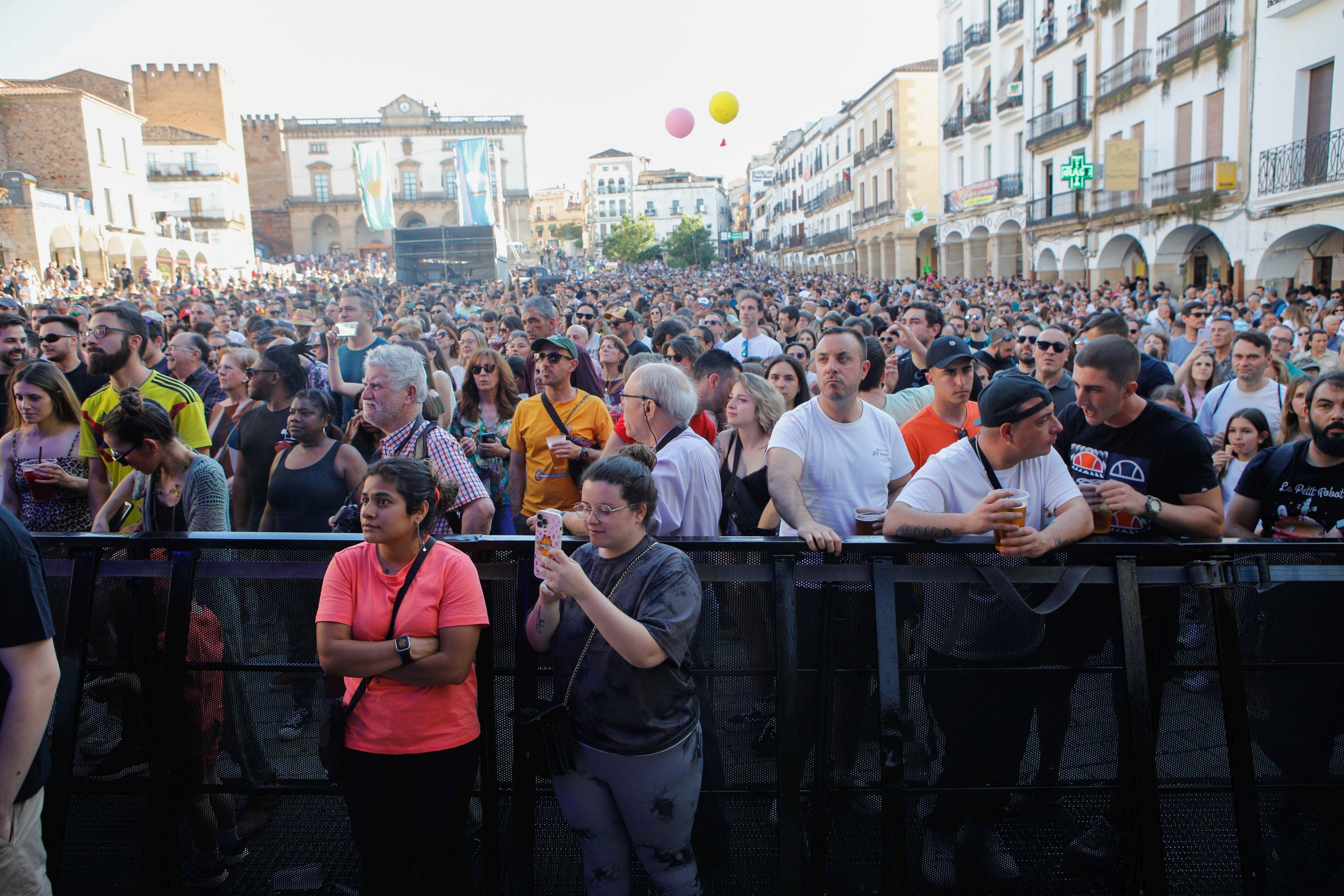 Ambiente de este sábado en el Womad de Cáceres (III)