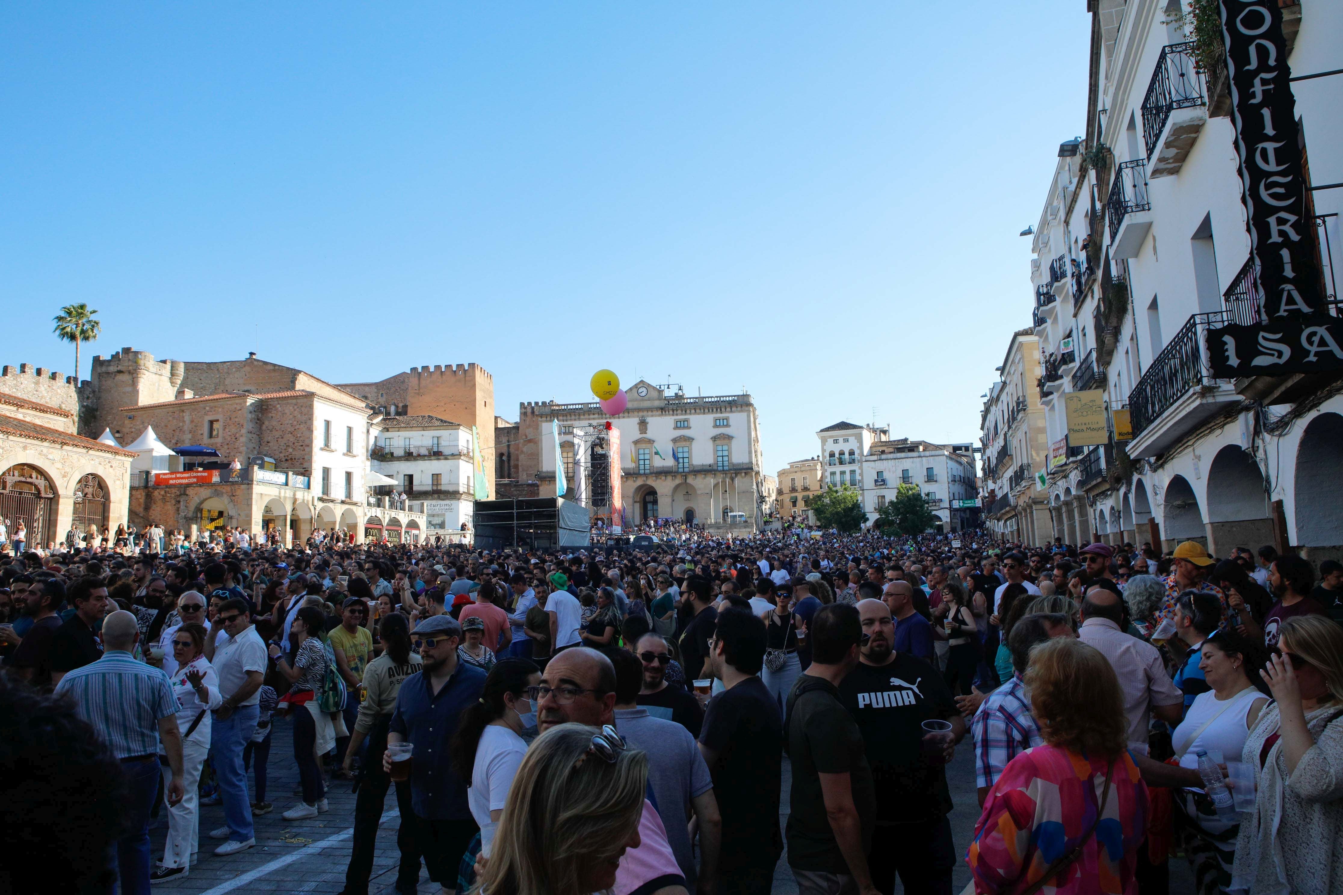 Ambiente de este sábado en el Womad de Cáceres (III)