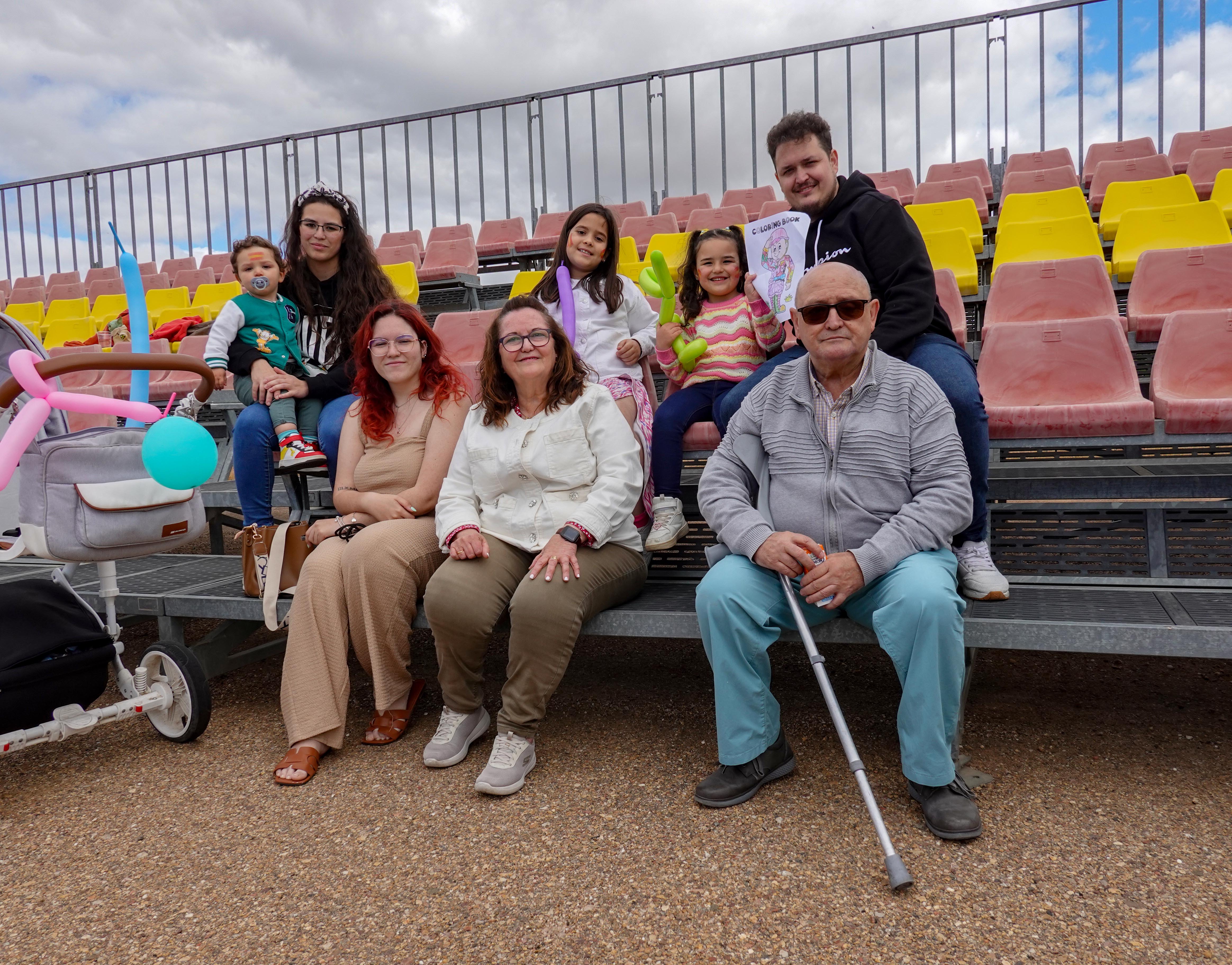 Las familias reciben a los primeros militares de la Brigada Extremadura de su misión en Líbano