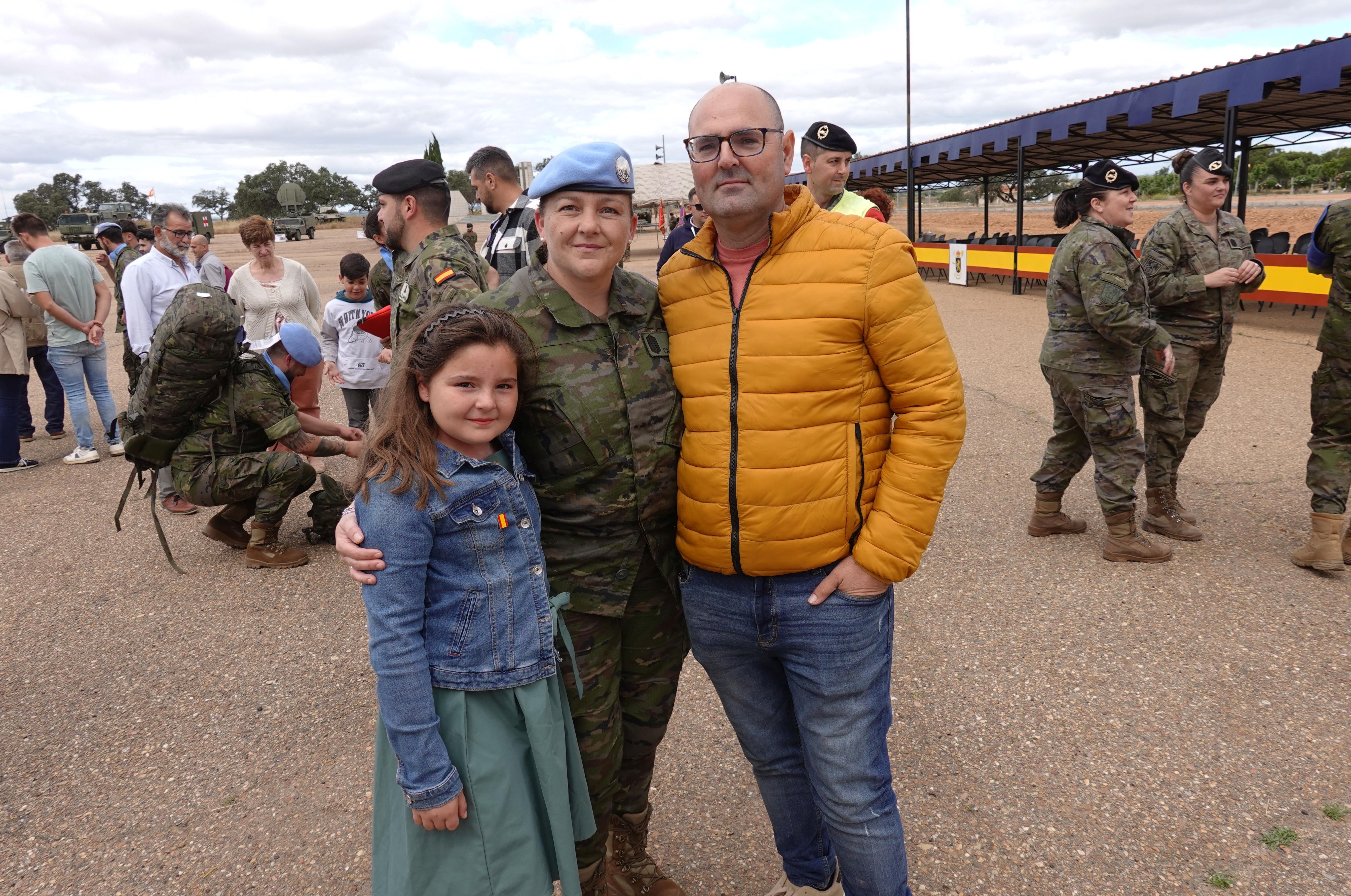 Las familias reciben a los primeros militares de la Brigada Extremadura de su misión en Líbano