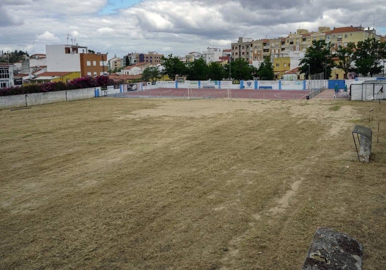 La Picuriña tendrá un campo de fútbol-11 con césped artificial y nuevos vestuarios