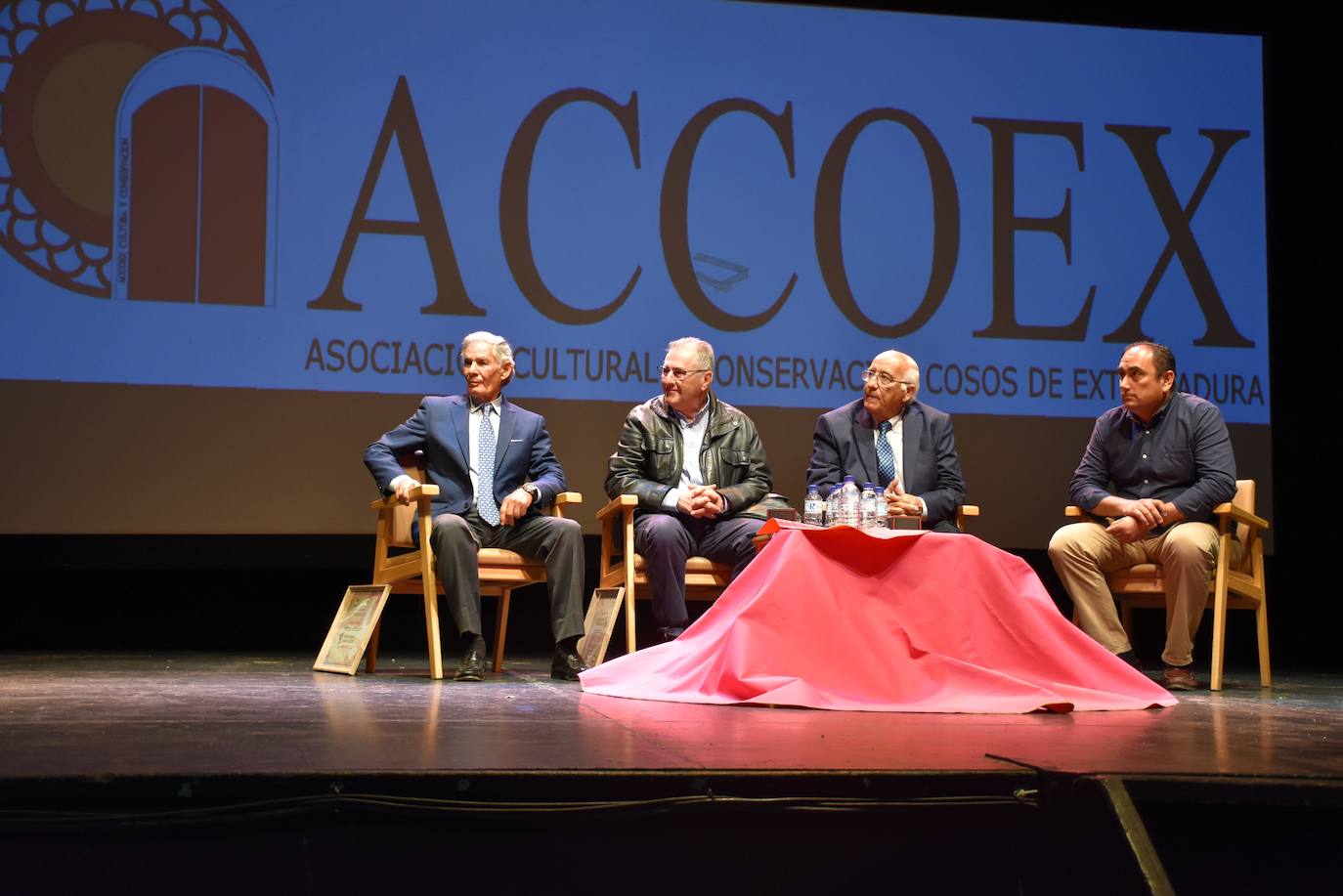 Julio Méndez se alza con el segundo bolsín de Alburquerque