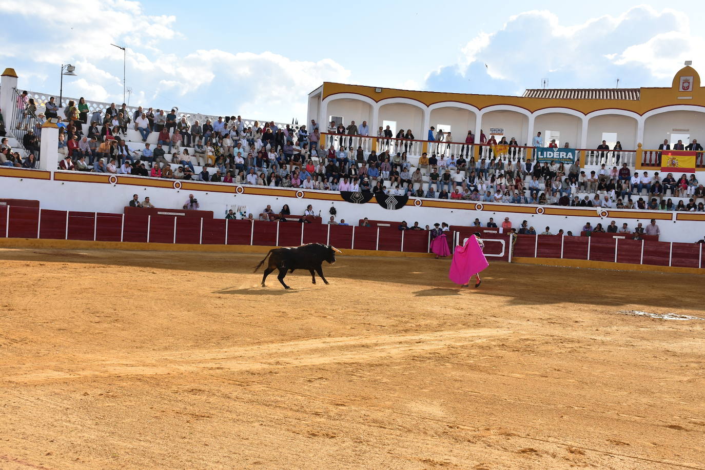 Julio Méndez se alza con el segundo bolsín de Alburquerque