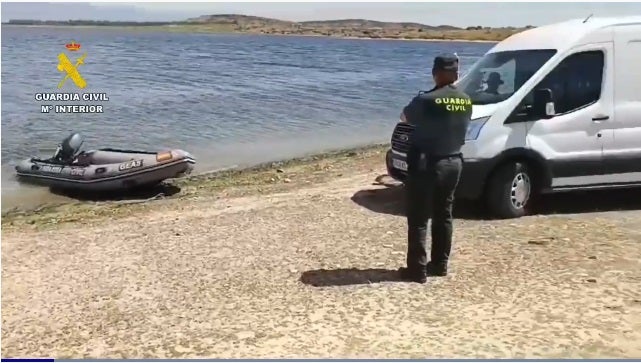 Dispositivo de búsqueda del hombre desaparecido en el embalse de Valdecañas