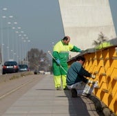 La Junta de Extremadura asumirá el repintado de los tirantes del Puente Real