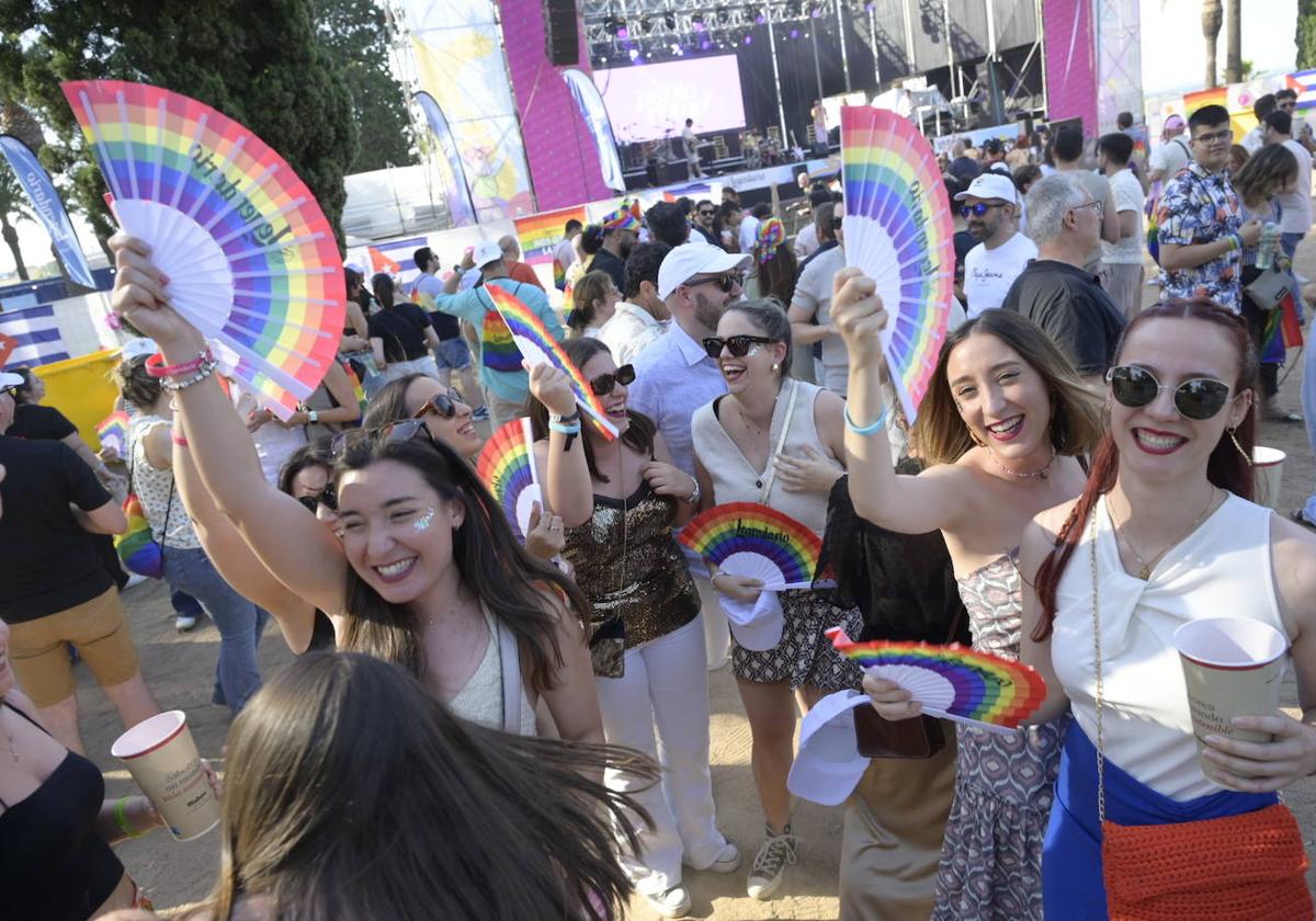 Las mejores fotos de la fiesta de Los Palomos en la Alcazaba (I)