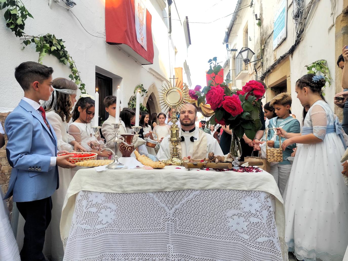 Procesión del Corpus por la Villa Adentro