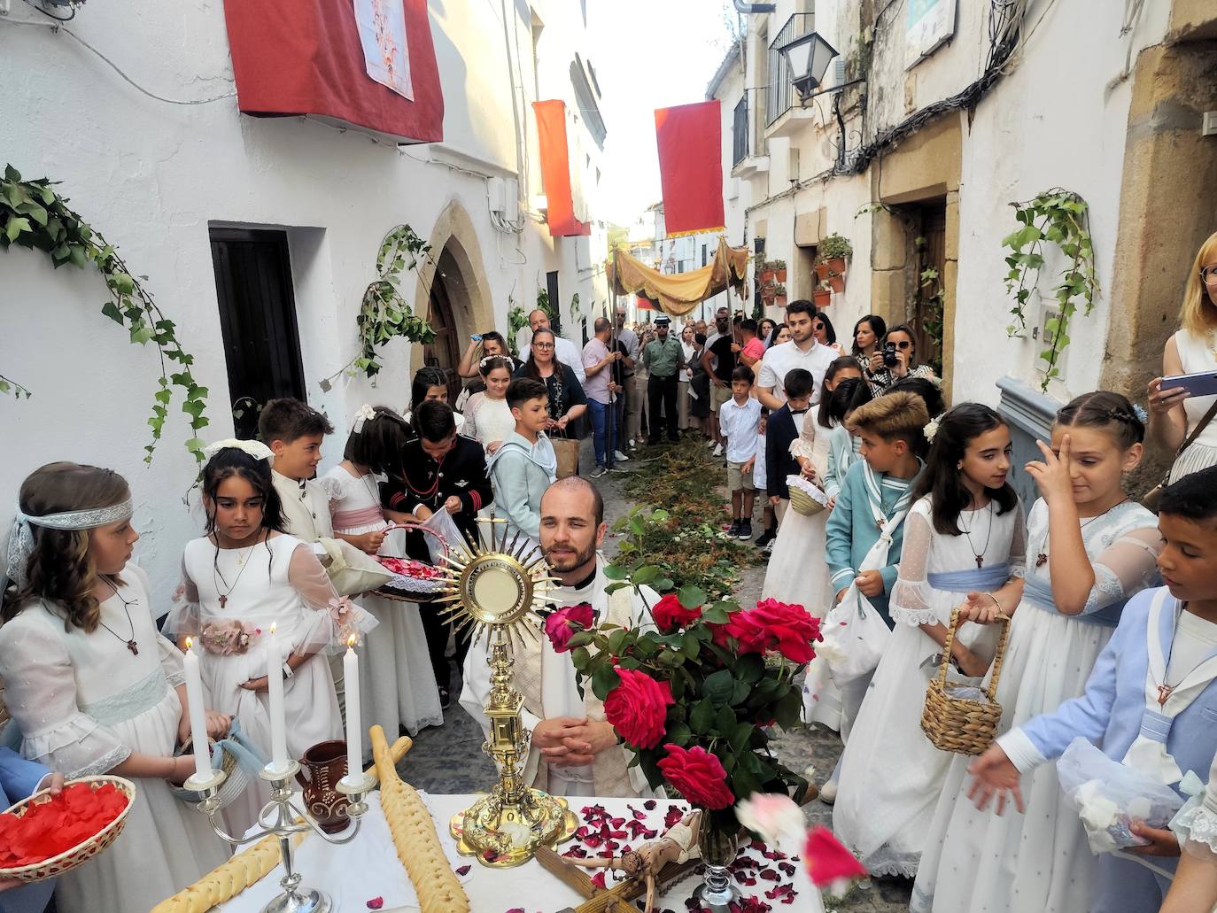 Procesión del Corpus por la Villa Adentro