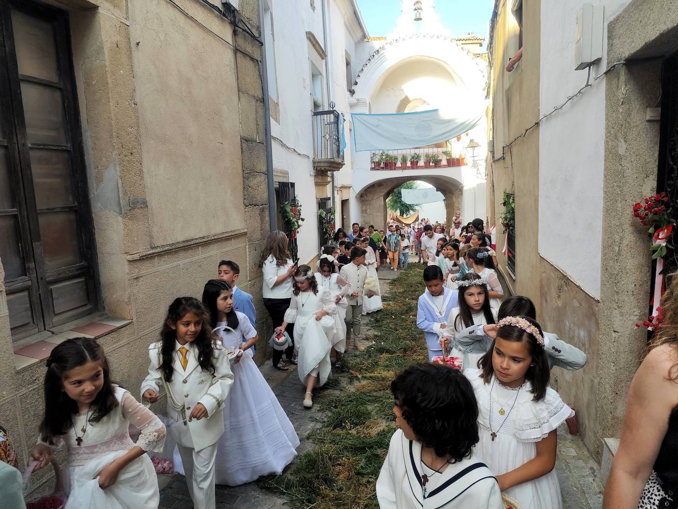 Procesión del Corpus por la Villa Adentro
