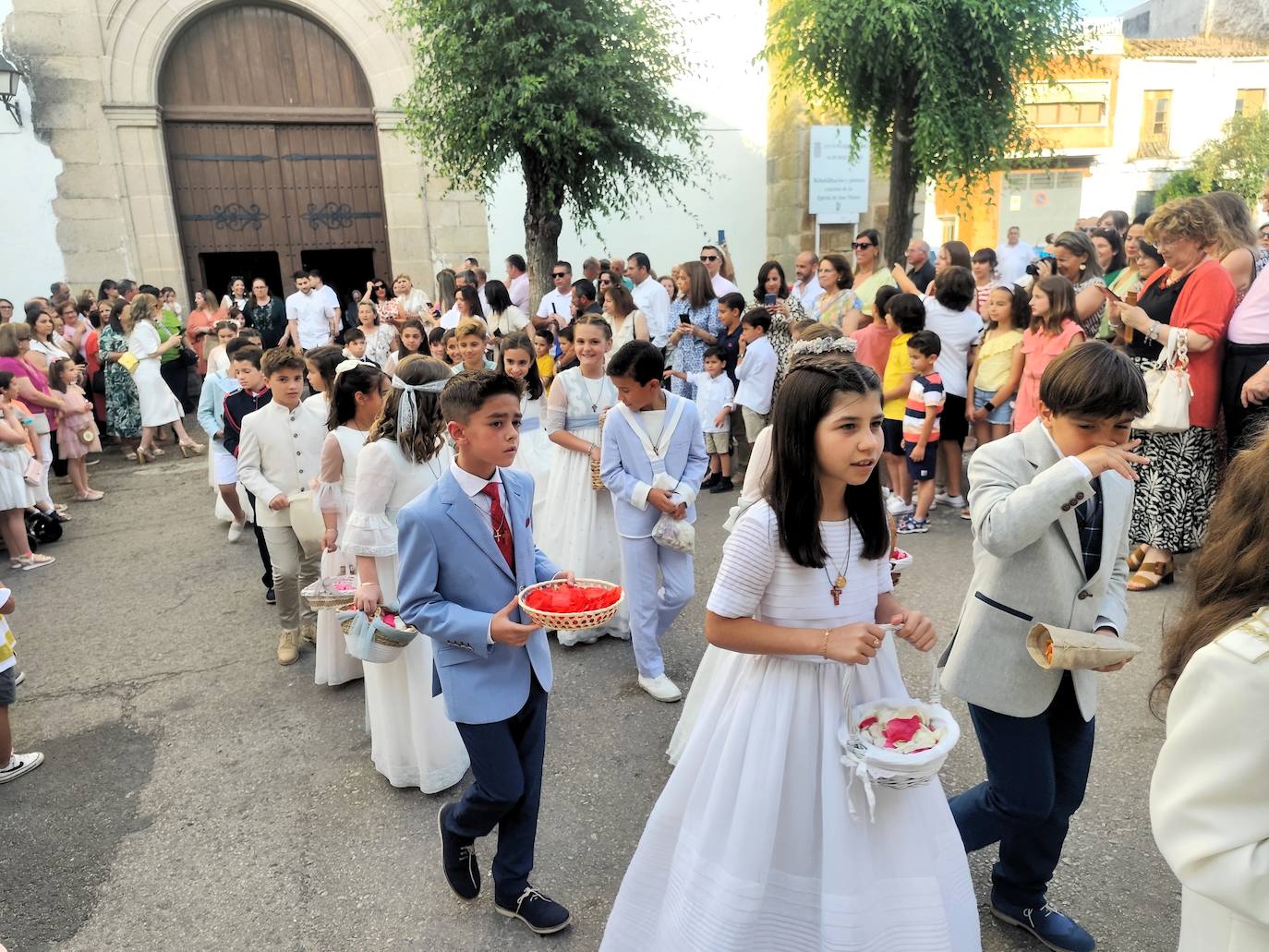 Procesión del Corpus por la Villa Adentro