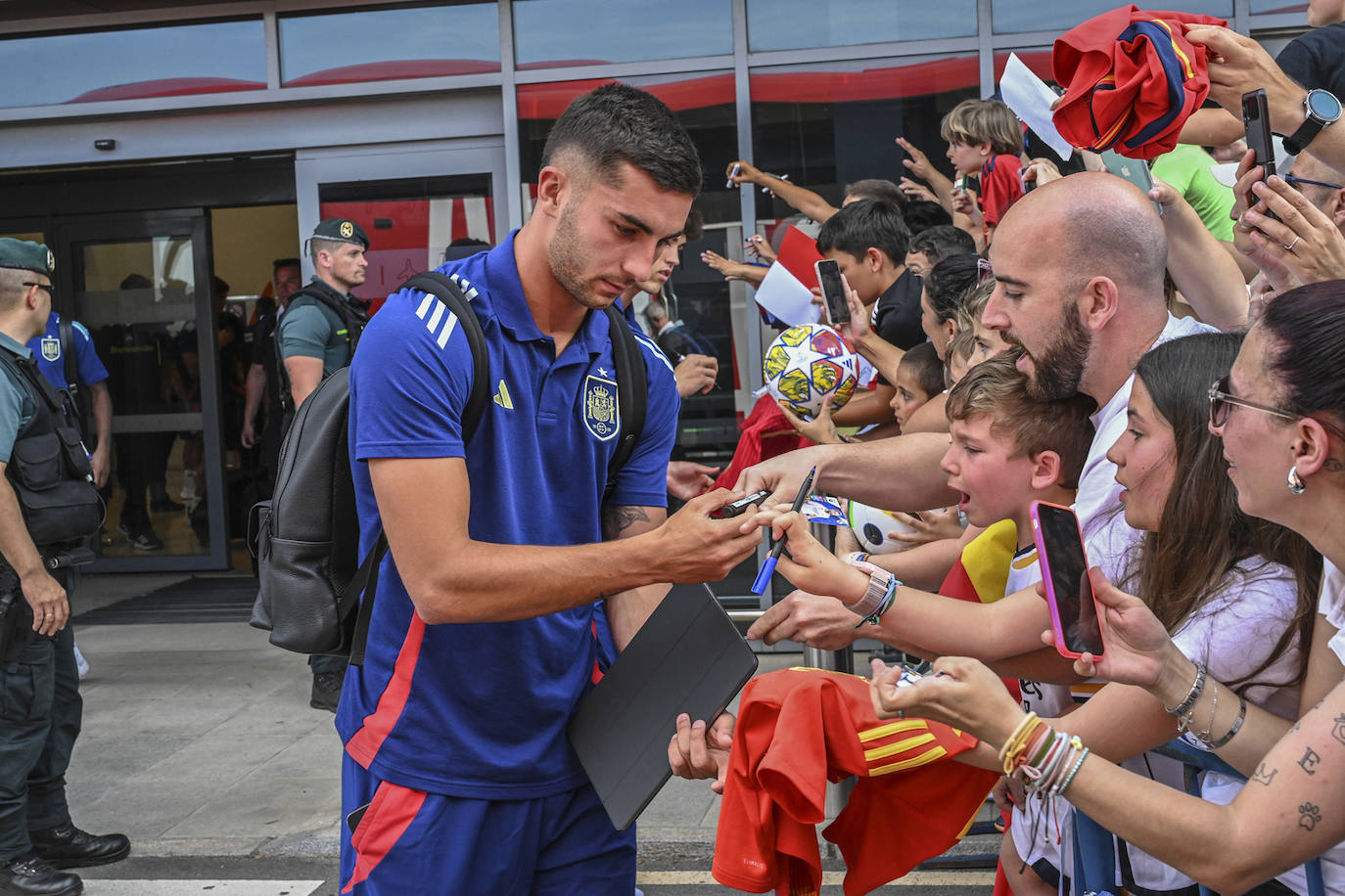 Badajoz recibe a la selección española, en imágenes (I)