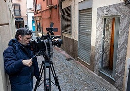 Portal de la calle Las Moreras en Plasencia donde tuvo lugar el crimen.