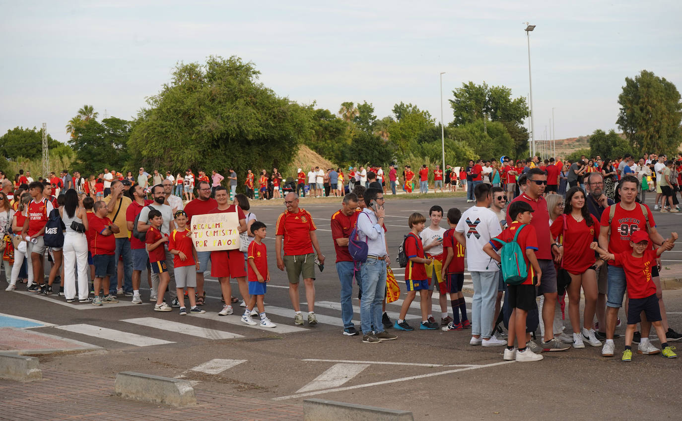 Búscate en el Nuevo Vivero durante la previa del España-Andorra