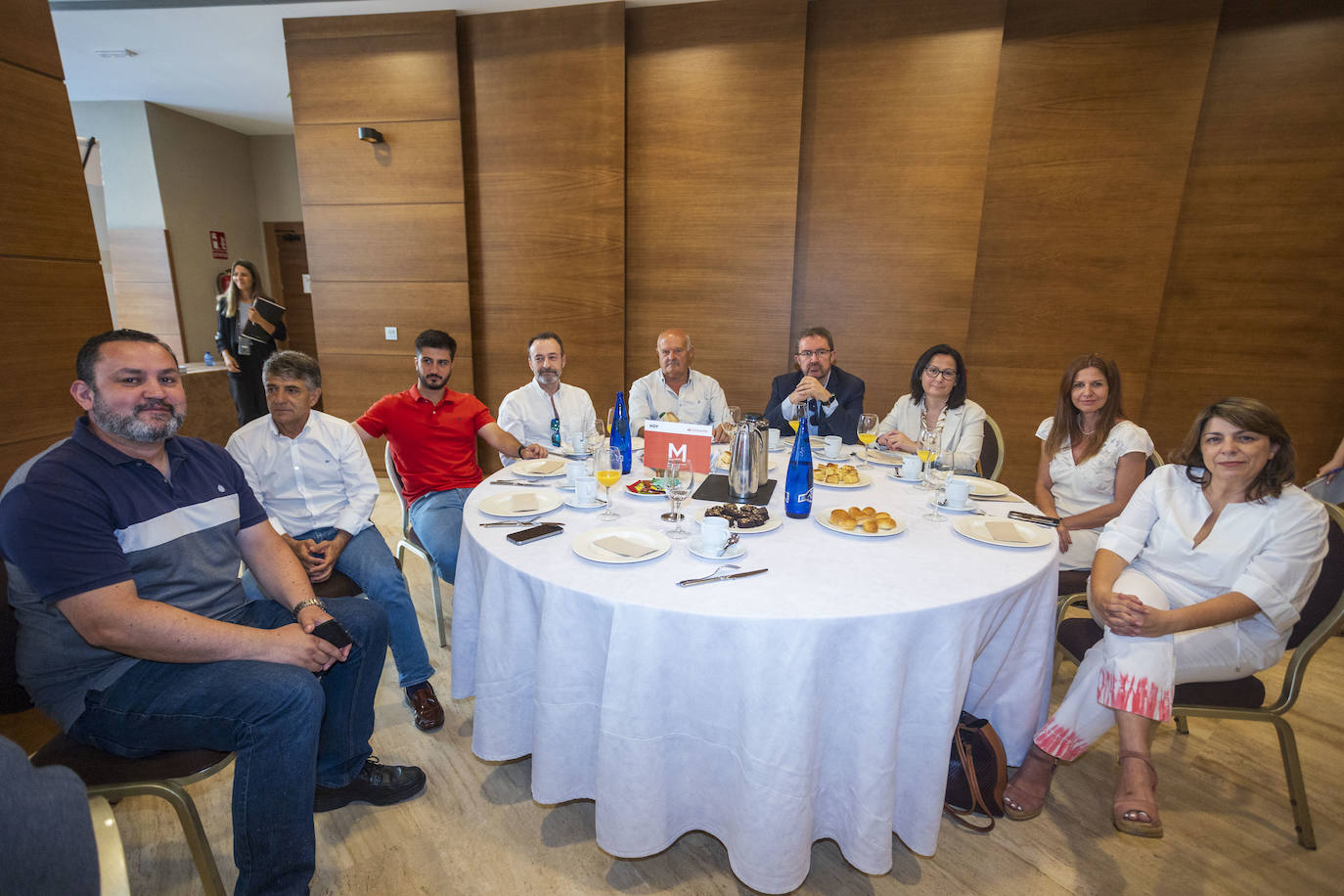 Manuel Cordero, Domingo Gallego, Jorge Gallego, Marco Antonio Movilla, José María Campón, Miguel Bernal, Rosa Cantero, Maite Salazar y Milagros Garrido.