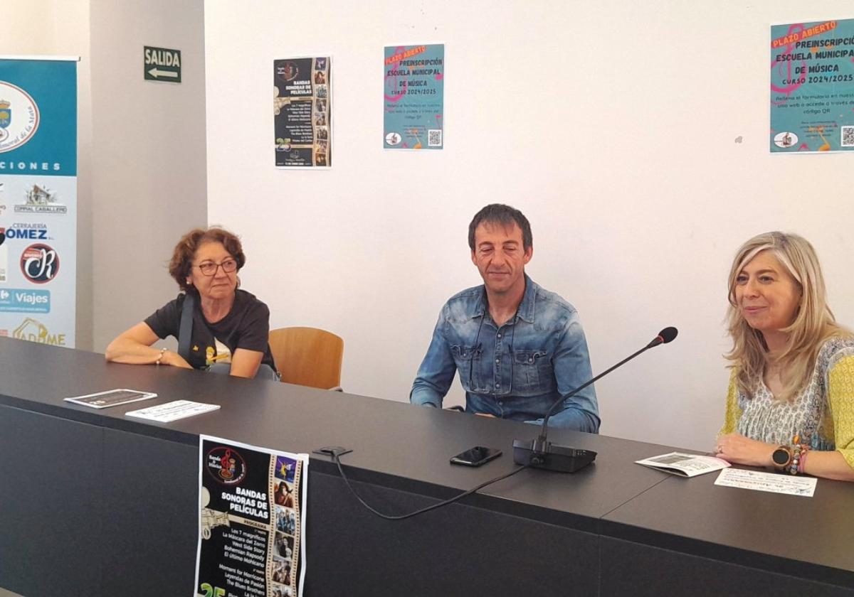 Pilar Fraile, Javier Fernández y Cristina Marcos, en La Inmaculada.