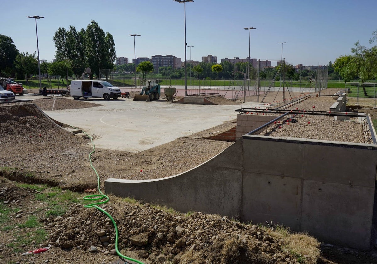 Estado actual de las obras del skate park.