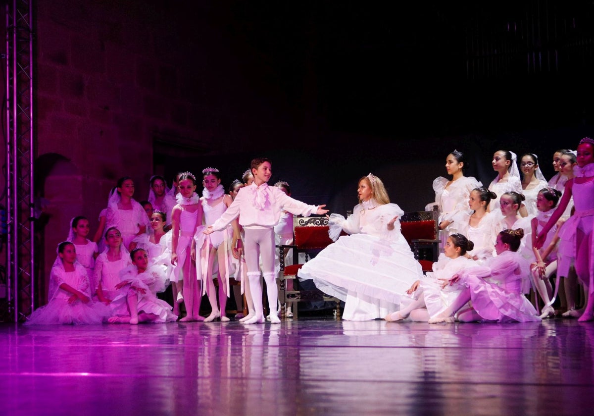 Cocina, danza y clubes de lectura e Cáceres