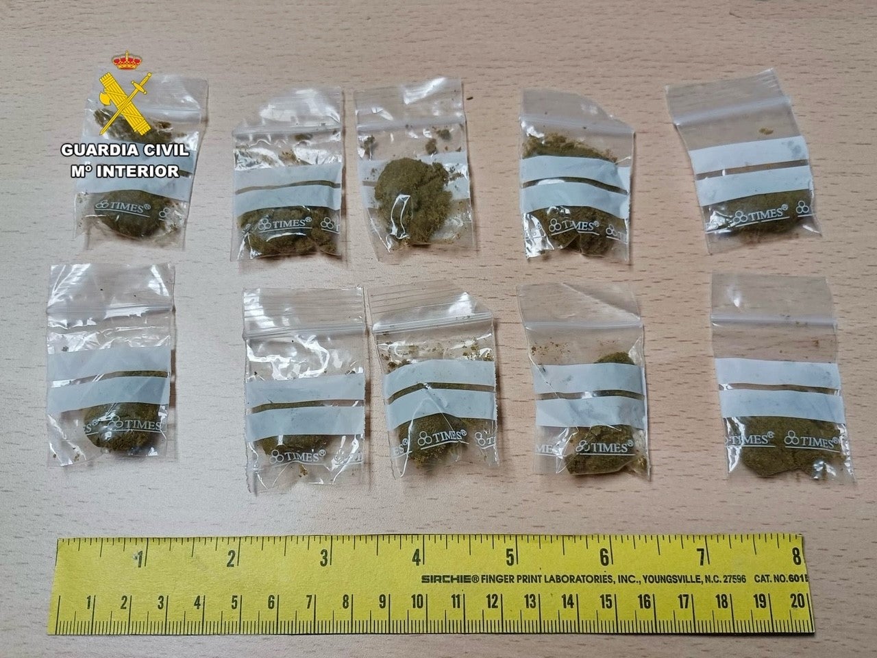 Droga incautada al joven de 20 años en Moraleja.