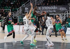 Partido del Cáceres CB esta temporada.
