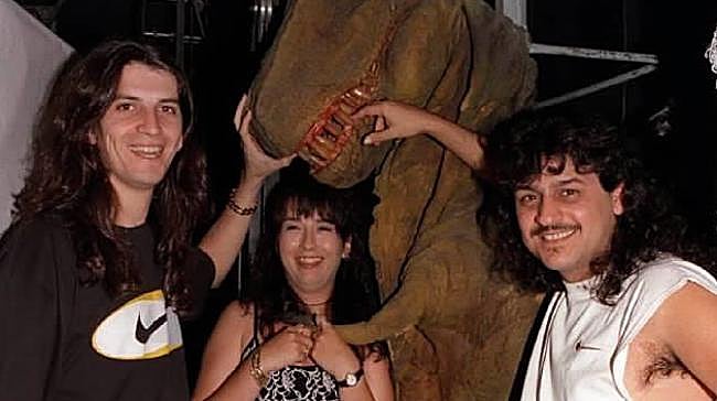 ¿Cómo se llama el ex integrante de Camela que abandonó el grupo en 2013?