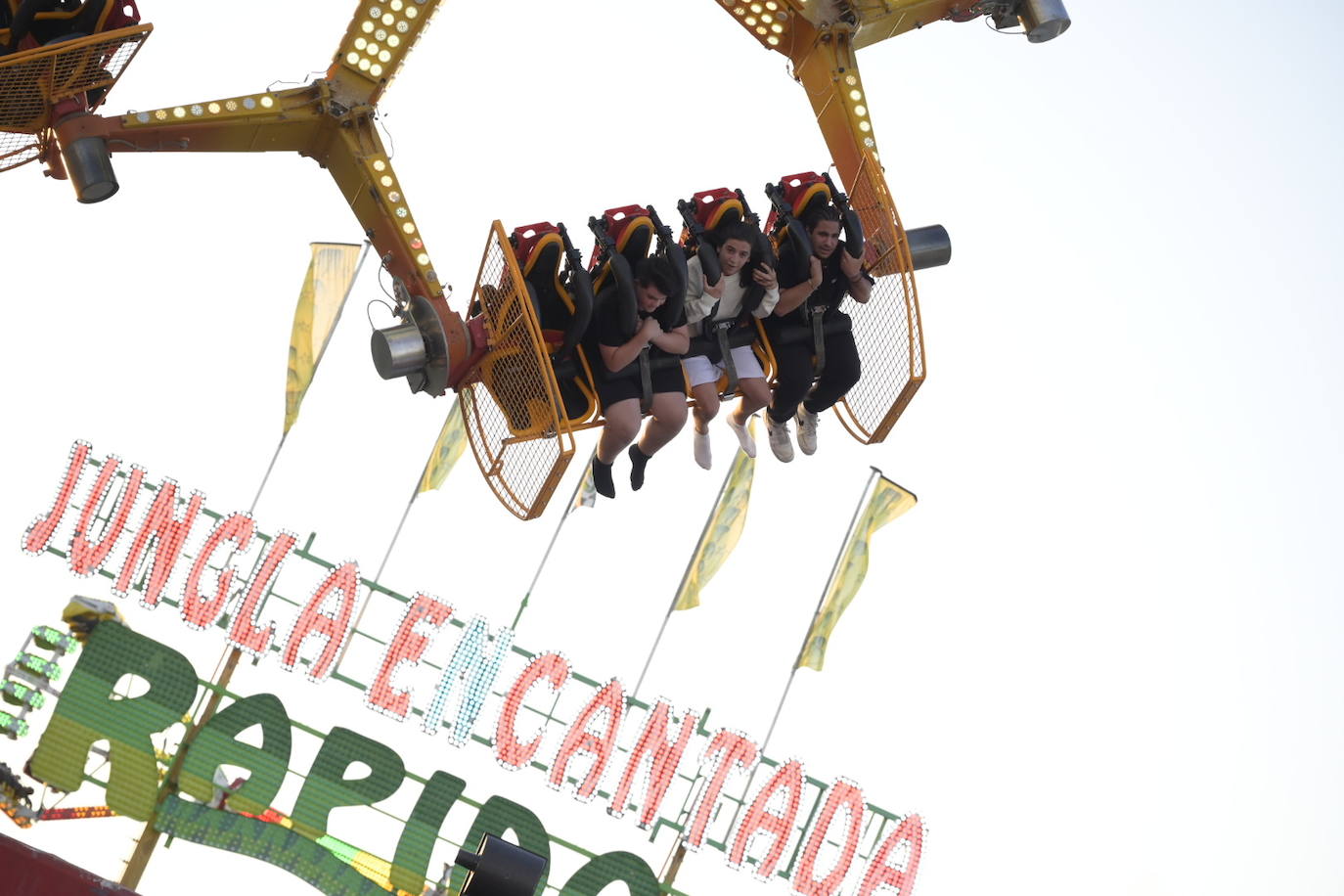 El ambiente del primer día de Feria de San Juan, en imágenes