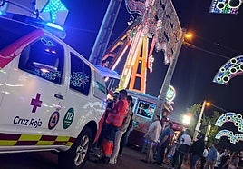 Voluntarios de Cruz Roja en el ferial de Caya.