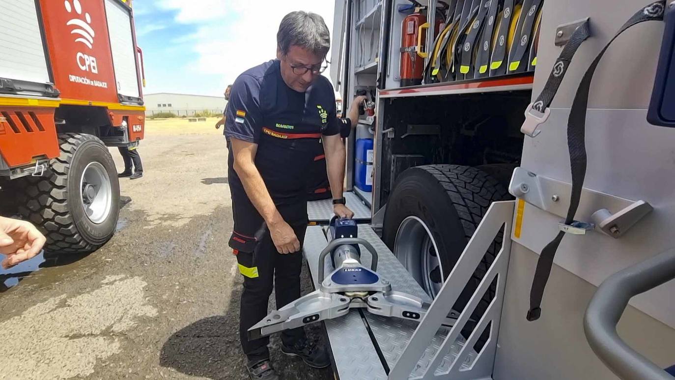 Así son los cuatro nuevos camiones que estrena el Consorcio de Bomberos de la Diputación de Badajoz