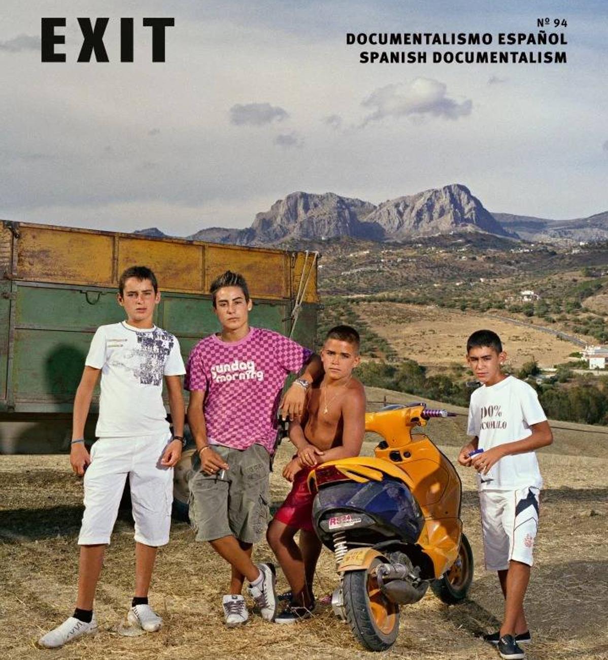 Portada de la revista EXIT.