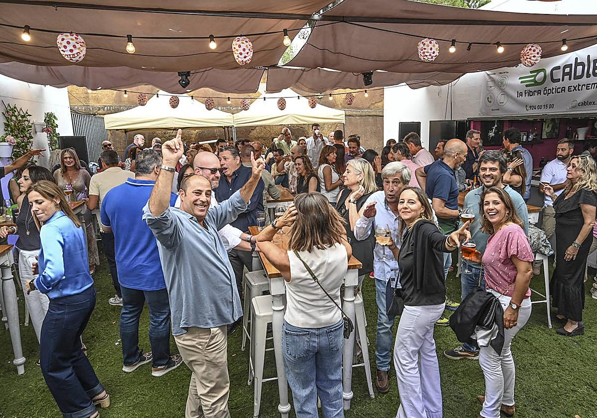 Las casetas estuvieron animadas en el almuerzo y sobremesa, aunque menos que el resto de la semana.