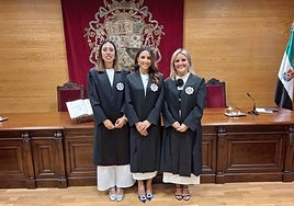 Isabel Soriano, primera por la izquierda.