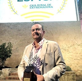 Agustín Rubio tras obterner el galardón