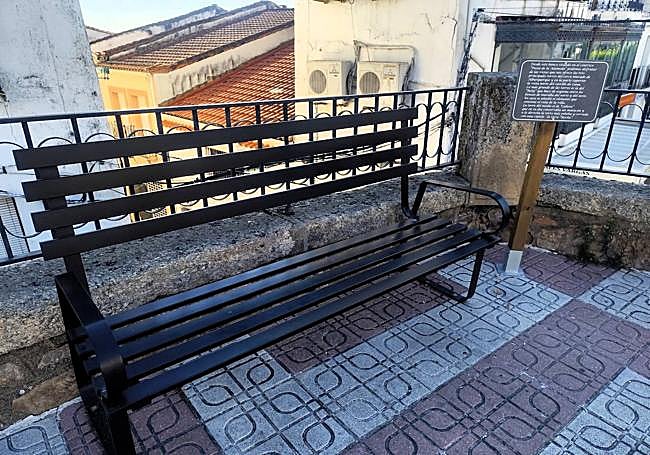 Banaco mirador en el paseo de La Alameda