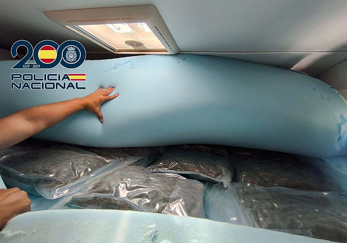 La droga iba oculta en la autocaravana.