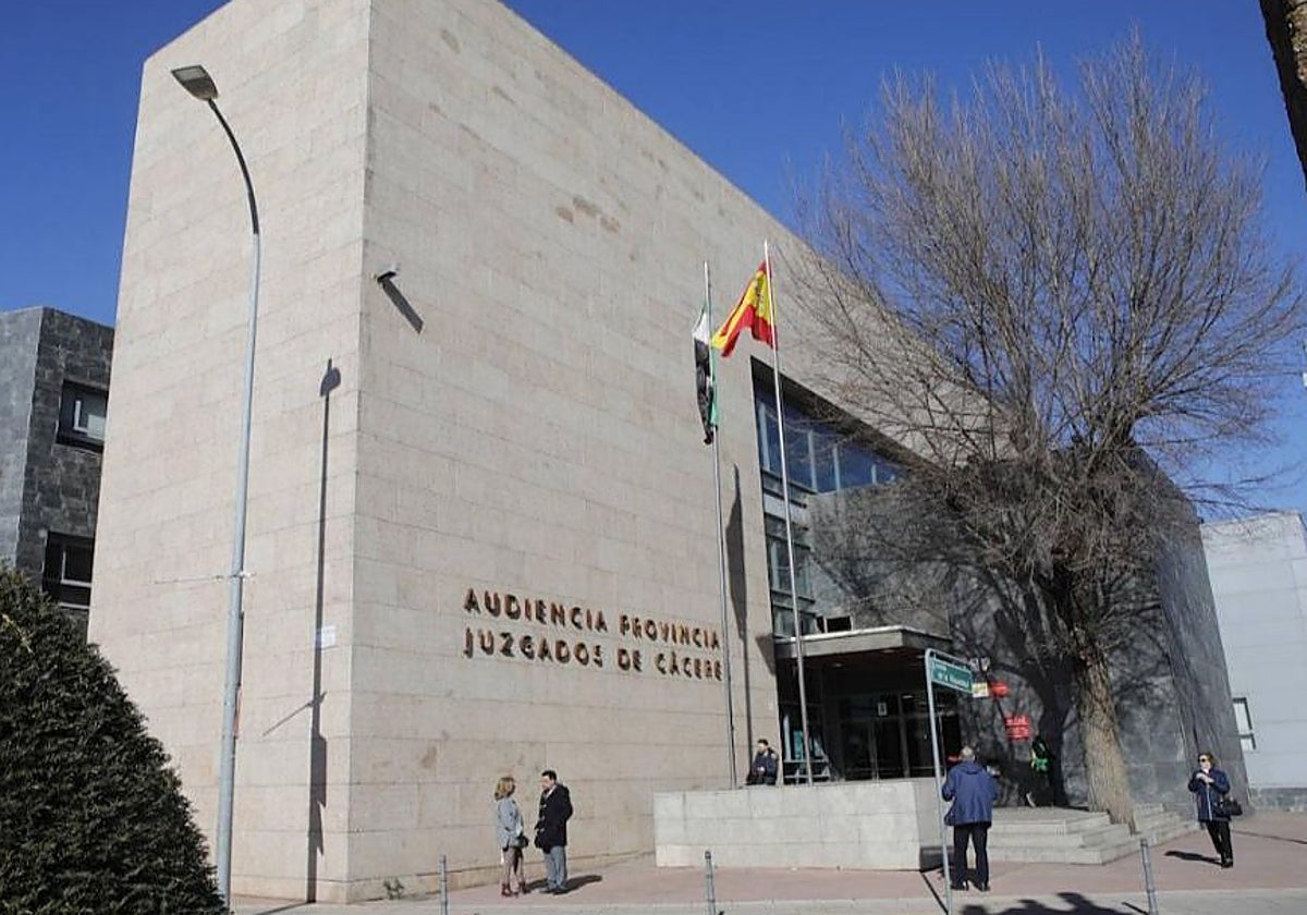 Audiencia Provincial de Cáceres.