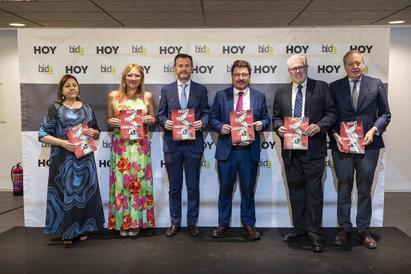 Mar Domínguez, Francisca Silva Leñador, Pedro Masa, Guillermo Santamaría, José Pablo Torres Asensio y Álvaro Rodríguez Guitart.