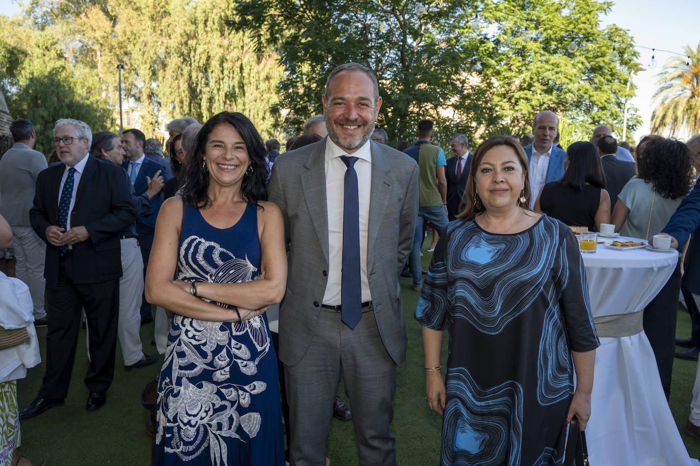 Candelaria Carrera, Francisco Ramírez y Mar Domínguez.