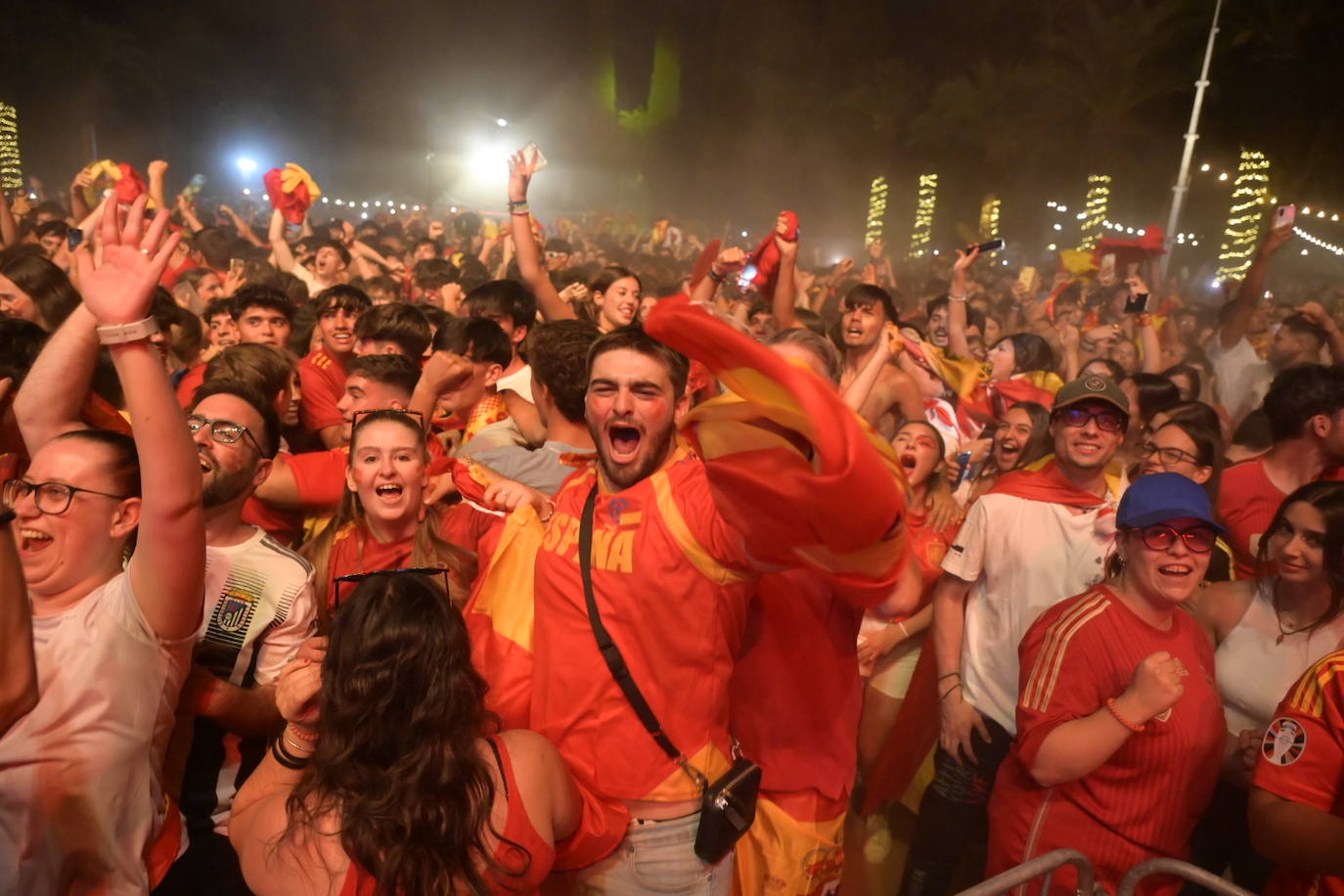 Celebración de la victoria de España en Badajoz