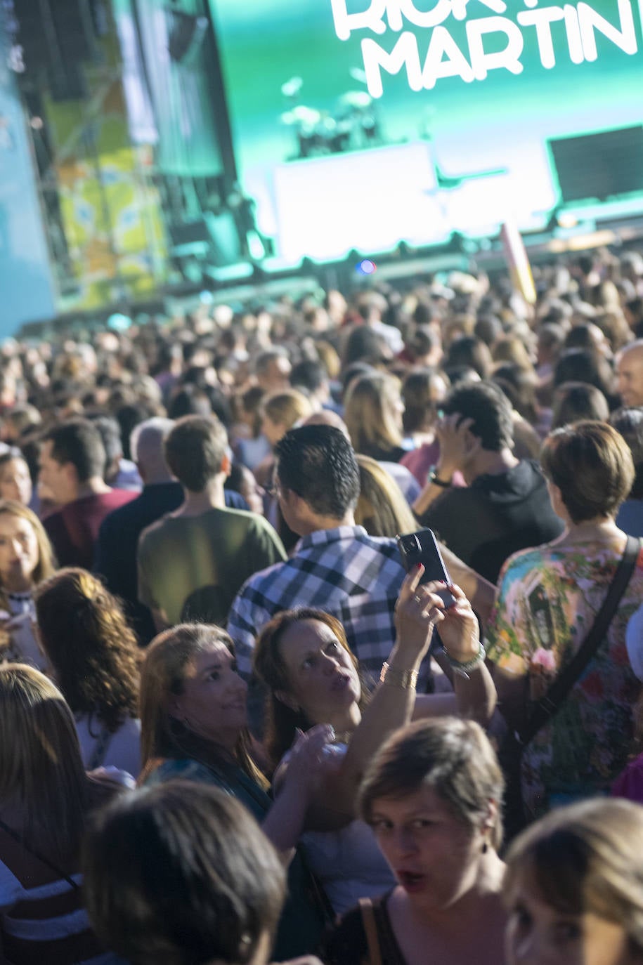 Las mejores imágenes del concierto de Ricky Martin en Badajoz (I)