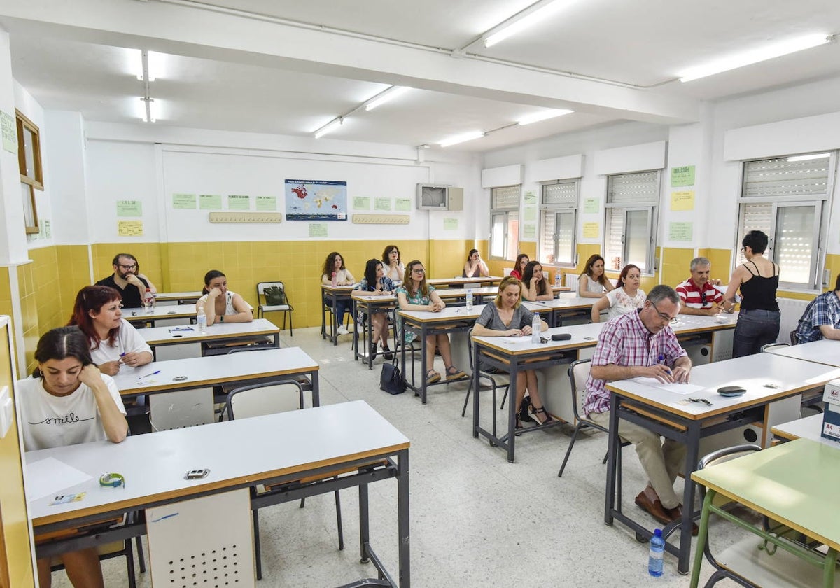 Algunos de los aspirantes en las oposiciones de Educación de este 2024.