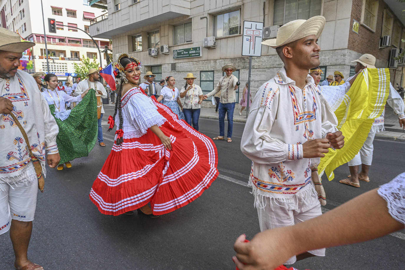 El Festival Folclórico Internacional en imágenes