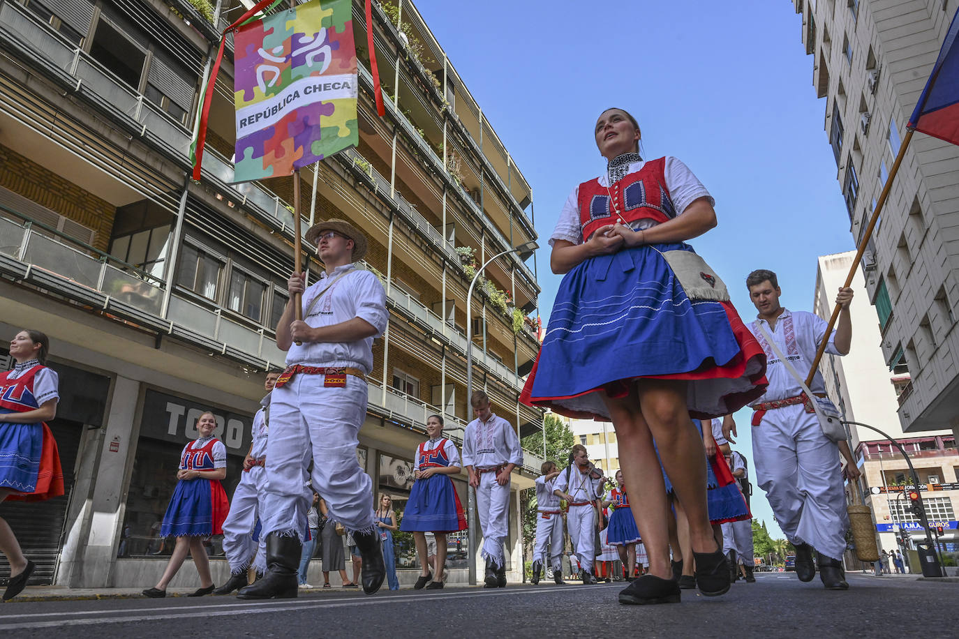 El Festival Folclórico Internacional en imágenes