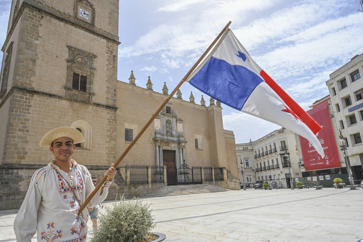 El Festival Folclórico Internacional en imágenes