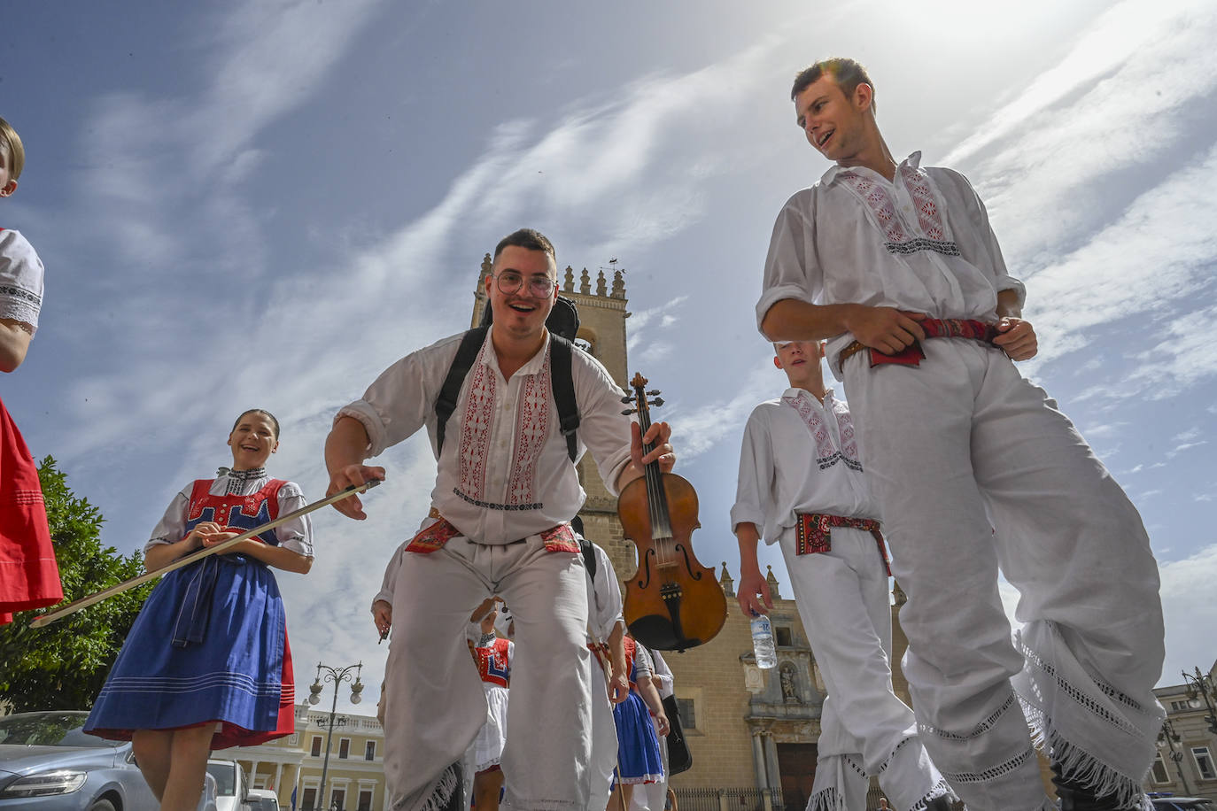 El Festival Folclórico Internacional en imágenes