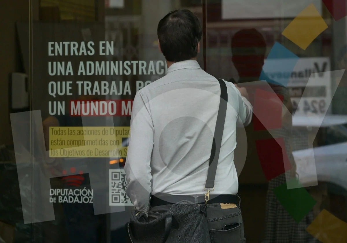 David Azagra entra en la Diputación de Badajoz el pasado 10 de julio.