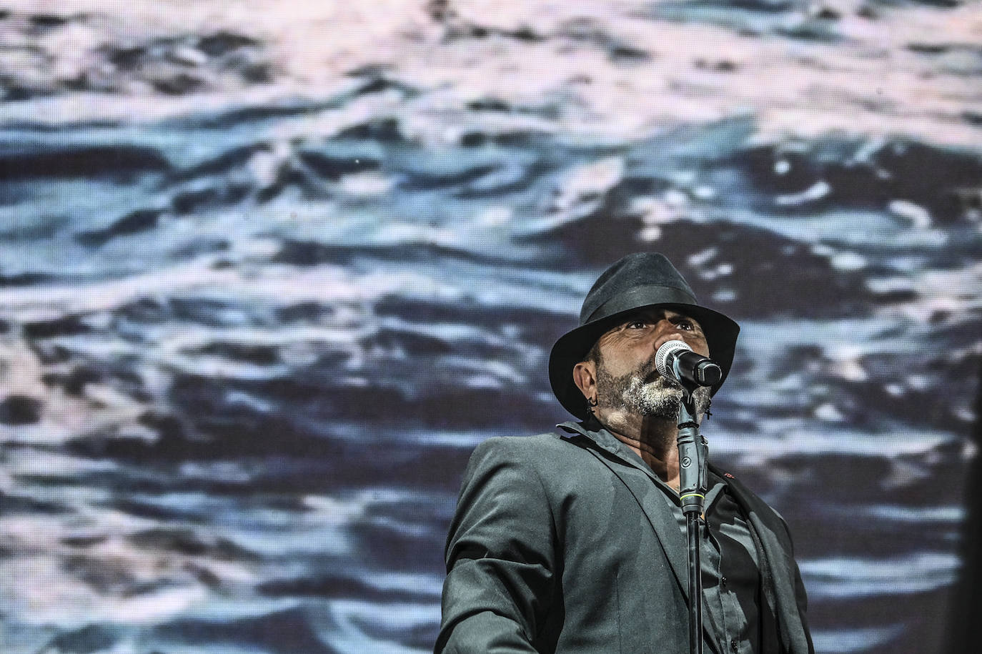 Las fotos del concierto de &#039;El Barrio&#039; en la Alcazaba de Badajoz