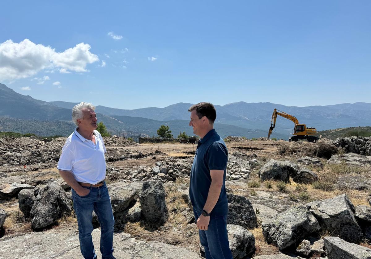 El diputado de la Diputación Fernando García Nicolás ha visitado este viernes los trabajos.