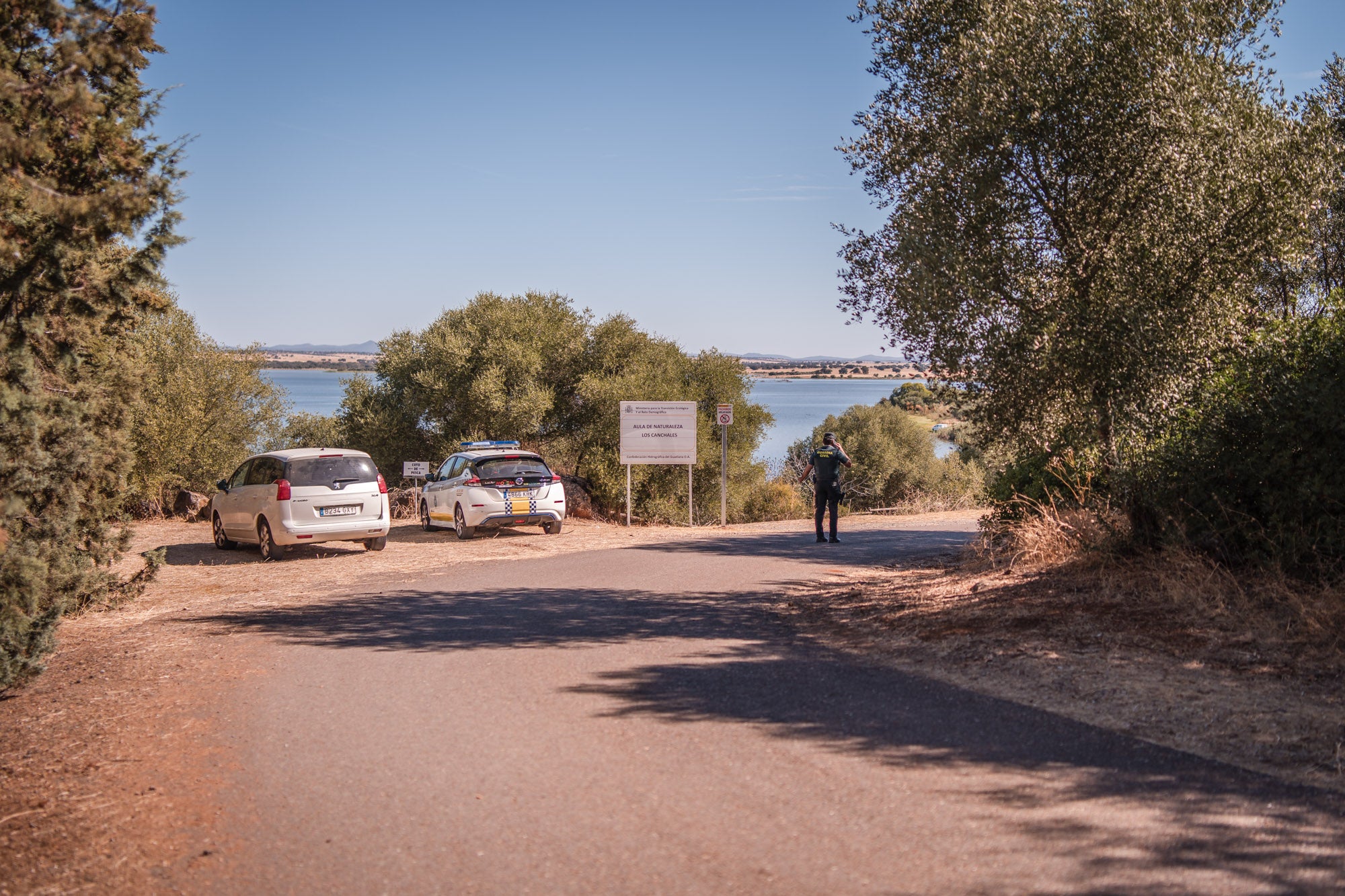 Operativo desplegado en Los Canchales para buscar al desaparecido en el embalse