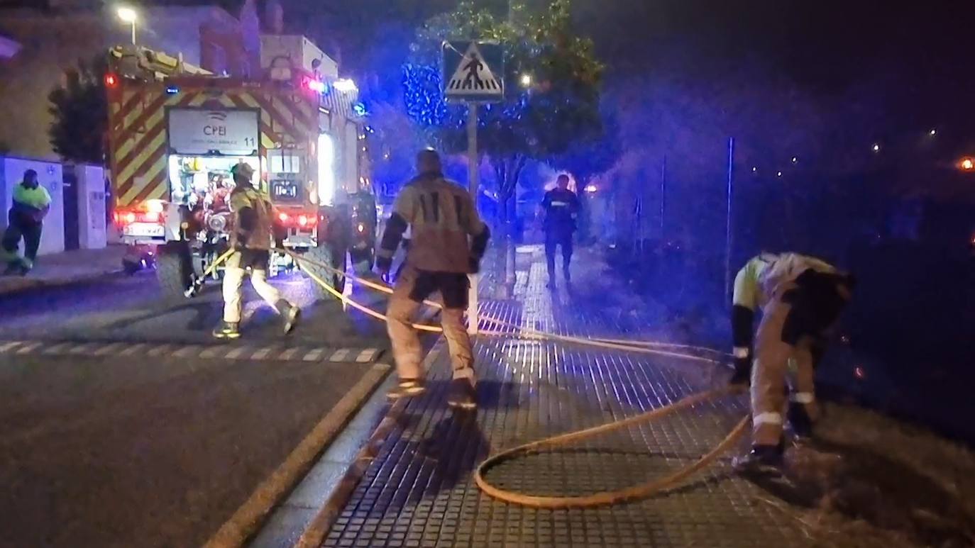 Así ha sido el incendio en el barrio La Corchera