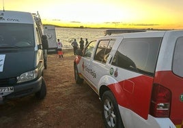 Operativo desplegado en Los Canchales para buscar al desaparecido en el embalse